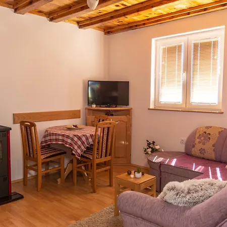 Vikendice Porodice Smiljanic *