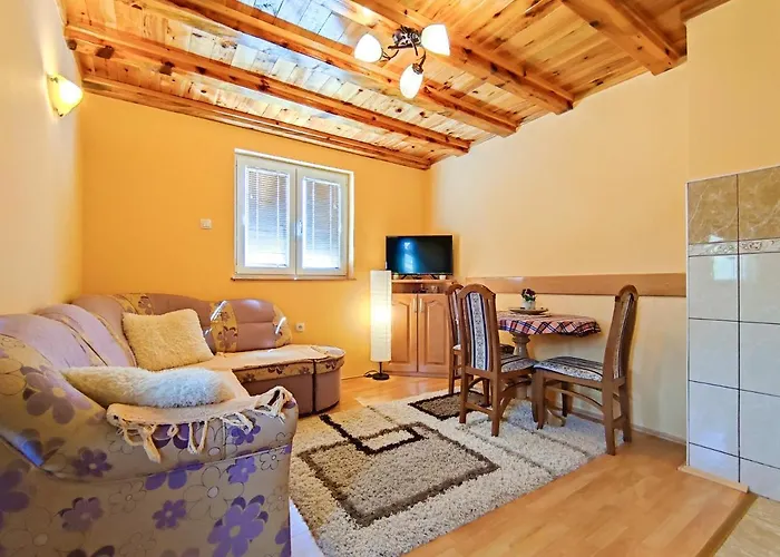 Vikendice Porodice Smiljanic 아파트