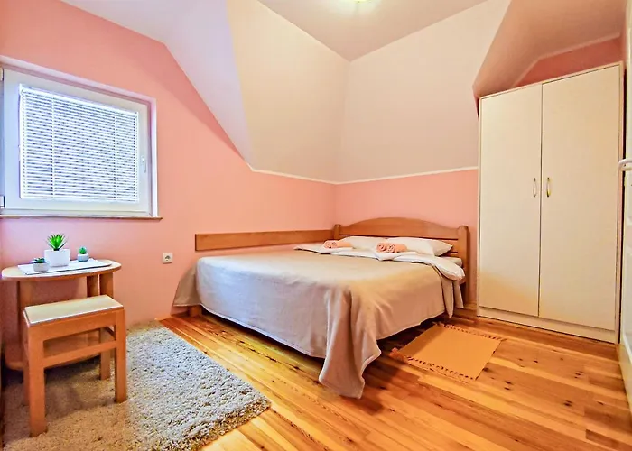 Vikendice Porodice Smiljanic *