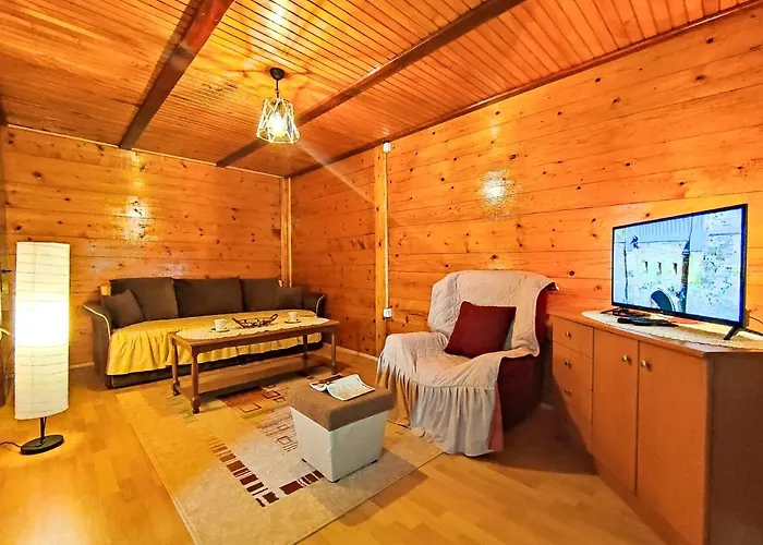 Vikendice Porodice Smiljanic *